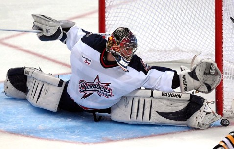 爱游戏APP-排球赛场焦点！西班牙队对阵俄罗斯队，压哨绝杀，引爆全场观众欢呼